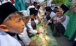 Ribuan Santri Padati Alun-Alun Rangkasbitung dalam Peringatan Hari Santri Nasional ke-97