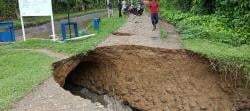 Tanggul Jebol di Bireuen, Danrem Turun Langsung ke Lokasi: TNI Dikerahkan Bantu Warga