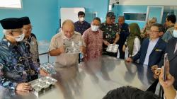 Ketum PP Muhammadiyah dan Kepala BGN RI Resmikan SPPG UMS di Milad ke-67