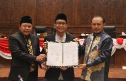 Tok! KUA-PPAS APBD Bojonegoro 2026 Disepakati: Pendapatan Rp4,56 Triliun, Belanja Rp6,79 Triliun