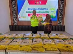Gerakan Pangan Murah Salurkan Beras Terjangkau ke Warga
