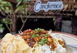 Mencicipi Kelezatan Menu Baru di Warung Cangkemoe Ponorogo, Bikin Ketagihan