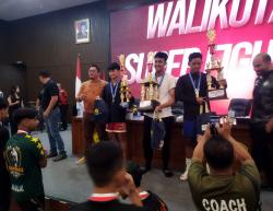 Petinju Kota Semarang Mendominasi Wali Kota Super Fight 2025