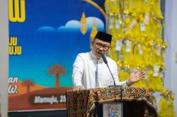 Gubernur Sulbar Suhardi Duka: Guru Itu Calon Penghuni Surga, Tapi Jangan Lagi Pukul Murid