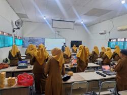 Lewat IHT Deep Learning, SMPN 2 Telagasari Dorong Guru Hadirkan Pembelajaran Bermakna