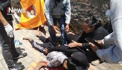 Tangisan Keluarga Iringi Buruh Bangunan yang Tewas Jatuh dari Gedung Al-Fityan