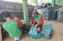 Warga Grati Bangkit Jaga Danau Ranu, Sampah Jadi Berkah Lewat Program dari PLN Indonesia Power