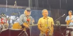 Konser Bareng Iwan Fals, Rocky Gerung: Anak Sekecil Itu Disuruh Jadi Wapres, Penonton Tahan Nafas!
