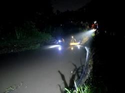 Breaking News Bocah 5 Tahun Hilang Tenggelam di Sungai Jombang, Pencarian Sampai Larut Malam