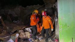 Bangunan Rumah Tua di Kawasan Pecinan Semarang Roboh Timpa 5 Orang Sekeluarga, 1 Tewas