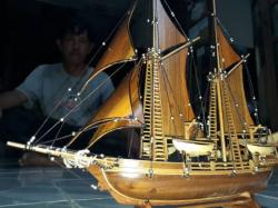 Miniatur Kapal Nusantara: Obsesi Arifin Melestarikan Kearifan Bahari
