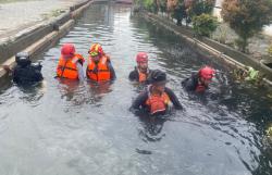 Banjir Semarang Berujung Petaka, Bocah 9 Tahun Hilang Hanyut di Selokan dalam Perbaikan