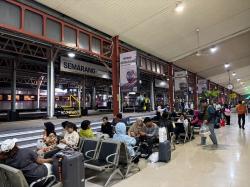 KAI Batalkan Perjalanan Sejumlah Kereta Api Imbas Genangan Air di Stasiun Alastua – Semarang Tawang