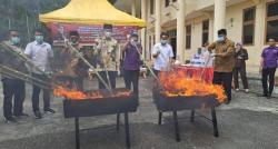 Kejari Aceh Selatan Musnahkan Ribuan Gram Narkotika dan Obat Ilegal
