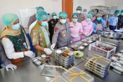 Semua Proses Diawasi Ketat, Kapolda Riau Pastikan MBG Untuk Siswa Steril