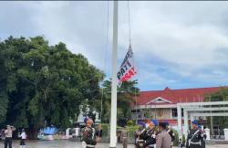 Bendera AMPB Berkibar di Alun-alun Pati Diturunkan Polisi, Langsung Diganti Bendera Merah Putih