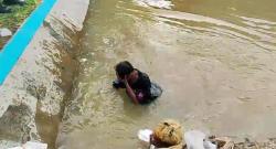 Mendem Bikin Onar di Depan Panggung Dangdut, Dua  Pria di Pemalang Diceburkan ke Sungai