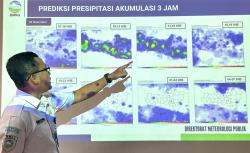BMKG Imbau Warga Jateng Waspadai Puncak Penghujan November-Desember 2025