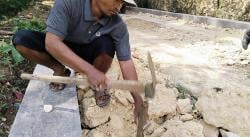 Warga Katekan Protes Patoki Talud Desa, Klaim Tanahnya Diserobot Desa