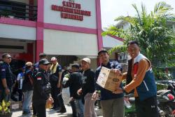 Pertamina Ajak Komunitas Motor Salurkan Bantuan Sembako ke Warga Terdampak Banjir Semarang