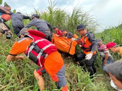 Kronologi 6 Mahasiswa KKN UIN Walisongo Hanyut di Sungai Jolinggo Kendal, Diterjang Arus Deras