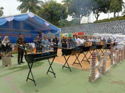 iPhone, Rokok Ilegal hingga Alat Bantu Seks Dimusnahkan Bea Cukai Batam