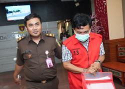 Kejati Jatim Tahan Pejabat Dinas Perumahan Sumenep Terkait Dugaan Korupsi BSPS Rp26,8 Miliar