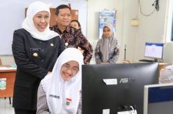 Khofifah Sambut Baik Rencana Prabowo Perpanjang Jalur Kereta Cepat hingga Banyuwangi