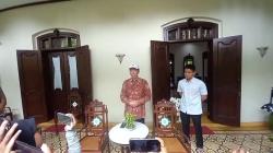 Jokowi Tanggapi Usulan Gelar Pahlawan untuk Soeharto dan Gus Dur, Begini Katanya