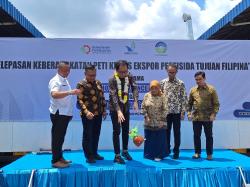 Wamen Perindustrian Lepas Ekspor 120 Ton Pestisida ke Filipina dari Karawang