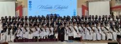 Cetak Generasi Cinta Al-Qur’an, 98 Siswa SMA 1 Bukittinggi Diwisuda