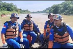 Hari Kedua, Tim SAR Masih Cari Dua Mahasiswa Polindra yang Hilang di Sungai Cimanuk Indramayu