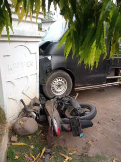 Tragis !! Ibu Hamil 8 Bulan dan Anaknya Meninggal Usai Ditabrak Pikap Grandmax