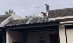 Begal di Cianjur Panik Dikepung Warga, Sembunyi di Atas Genting Sebelum Ditangkap Polisi