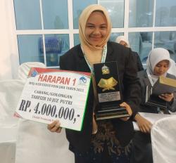 Kisah Haru Azkia Humaira, Hafizah Muda yang Hapal 10 Juz dari Pidie Jaya