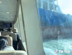 Ferry Rute Batam–Singapura Tabrak Kapal Tanker di Perairan Internasional, Seluruh Penumpang Selamat