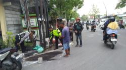 Kecelakaan Maut di Jalan Lettu Suwolo Bojonegoro, Pemotor Muda Tewas Setelah Tabrak Pickup