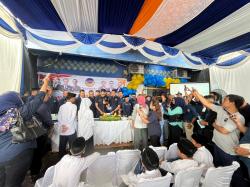 Tak Rayakan HUT di Hotel, Partai Ini Pilih Bagikan Sembako untuk Anak Yatim dan Lansia