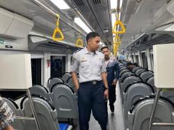 Drama Kereta Trans Sulawesi Terhenti, Penumpang Keluhkan Minim Informasi: Kepala Stasiun Minta Maaf