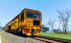 Jelang Nataru, Daop 4 Terjunkan Puluhan Petugas Ekstra Awasi Jalur KA Rawan Banjir dan Longsor