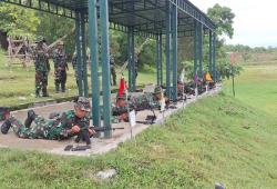 Asah Naluri Tempur, Prajurit TNI Kodim 0717 Grobogan Latihan Menembak di Gunungrejo Depok