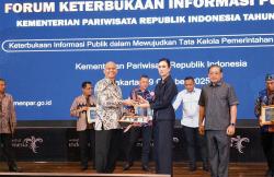 Anugerah Pengelolaan Informasi Publik Kemenpar 2025, BPOB Raih Predikat Informatif