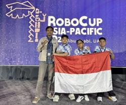 Tiga Siswa SD Surabaya Juara Robotika Asia Pasifik 2025, Harumkan Nama Indonesia di Abu Dhabi