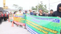 Geruduk Pabrik Tambang PT Pentawira, Warga Tuntut Kompensasi Dampak Lingkungan