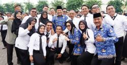 Ribuan PPPK Paruh Waktu Terima SK, Ini Pesan Bupati Sidoarjo Subandi