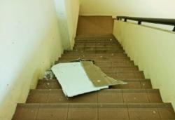 Atap GOR GBT Jebol, Kondisi Memprihatinkan, Persiapan Venue Porprov Jatim 2027 Jadi Sorotan!