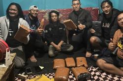 Kurir di Baleendah Ditangkap Satresnarkoba Polresta Bandung, Bawa 10 Kg Ganja