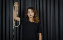 Gempar! Pria Paruh Baya di Purbalingga Ditemukan Tak Bernyawa dalam Kondisi Tergantung Tali di Dapur