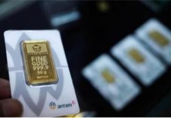 Harga Emas Antam Semakin Berkilau, Kini Dijual Rp2.351.000 per Gram