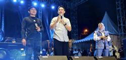Ribuan Warga Guncang Lamsel Fest 2025, Bupati Egi Isyaratkan Sheila On 7 Untuk 2026